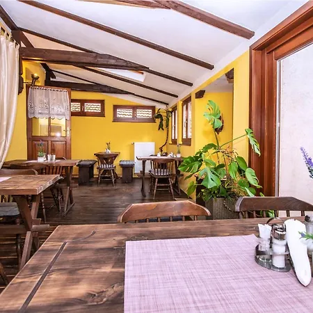 유비토바니 유 빌레 파니 3*