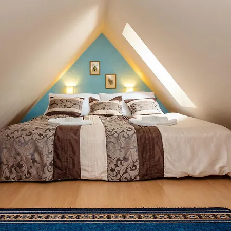 U Bílé Paní 3* Český Krumlov